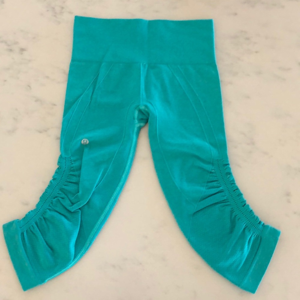 Lululemon In The Flow Crop II Legging